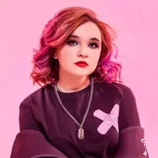 Артист Алёна Швец