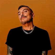 Артист Alex Gaudino