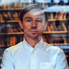 Артист Дельфин