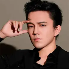 Артист Димаш Кудайберген