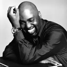 Артист Frankie Knuckles