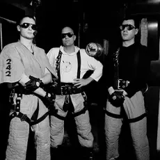 Артист Front 242