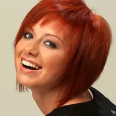 Артист Юлия Савичева