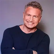 Артист Леонид Агутин