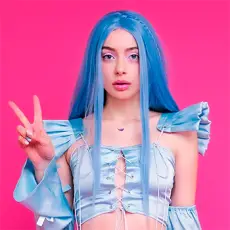 Артист Мэйби Бэйби