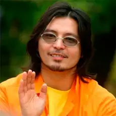 Артист Мурат Насыров