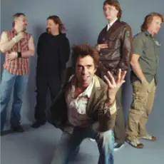 Артист Ногу Свело!