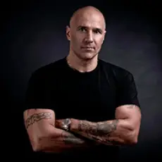 Артист Paul Elstak