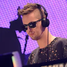 Артист Robin Schulz