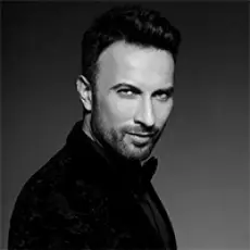 Артист Tarkan