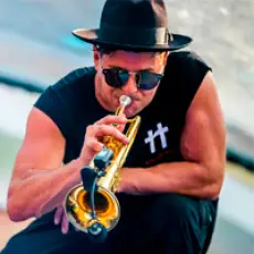 Артист Timmy Trumpet