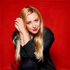 Артист Тоня Матвієнко