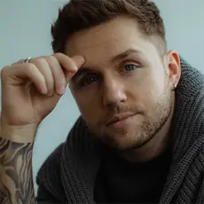 Артист Влад Соколовский