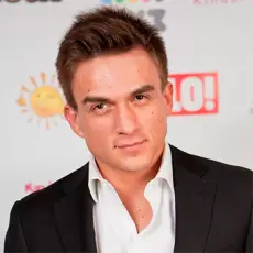 Артист Влад Топалов