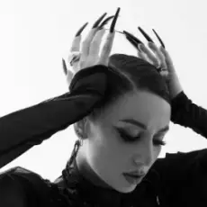 Mihaela Marinova - Under Pressure