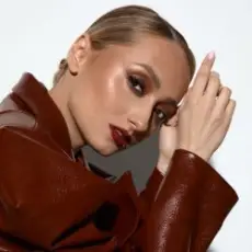 TINA PETRIV - Вернись зі спогадів