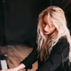 Ульяна Ми - Тишина