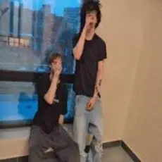 Эмпи & Поларойд - Под песни