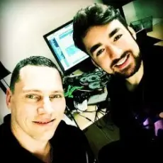 Tiesto feat. DBX - Light Years Away (Oliver Heldens Remix)