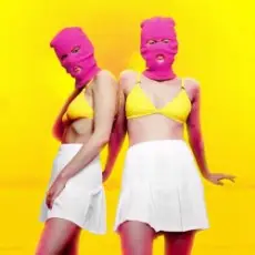 2 Engel & Charlie feat. Noisetime - Price Tag