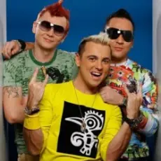 Отпетые Мошенники - А У Реки