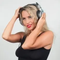 Юлия Паго (Pago) & DJ Feel - Осколки Лета