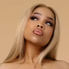 Zoe Wees - Hello Again