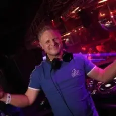 Dan Thomson - Propaganda