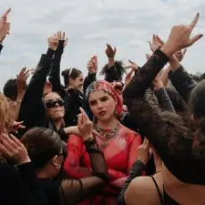 Issey Cross - Body Talk