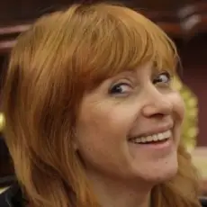 Лариса Брохман - В лесу родилась ёлочка